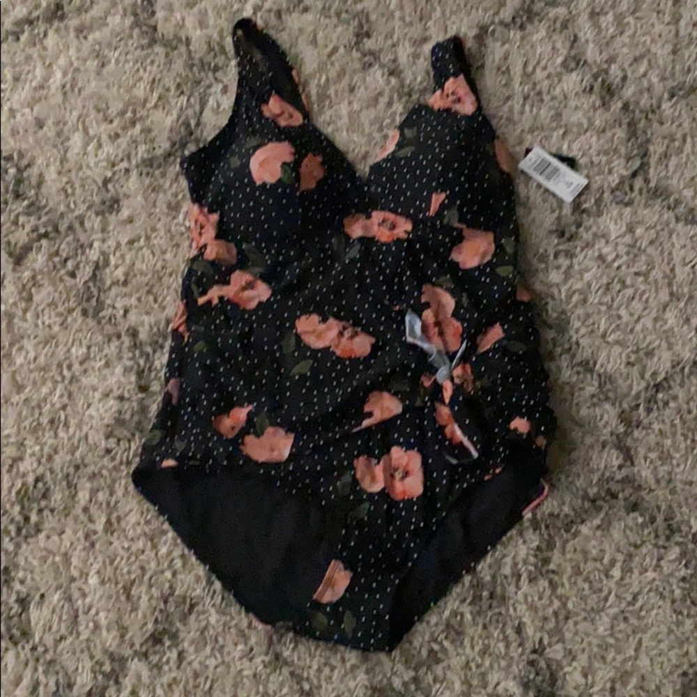 Torrid swim suit size 2x